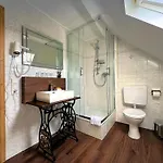 Ferienwohnungen Bullay Apartman *