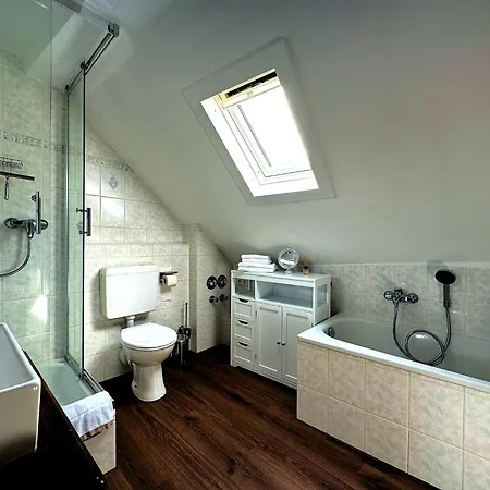 Ferienwohnungen Bullay * Bullay