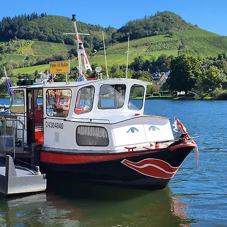 Ferienwohnungen Bullay Lägenhet Bullay